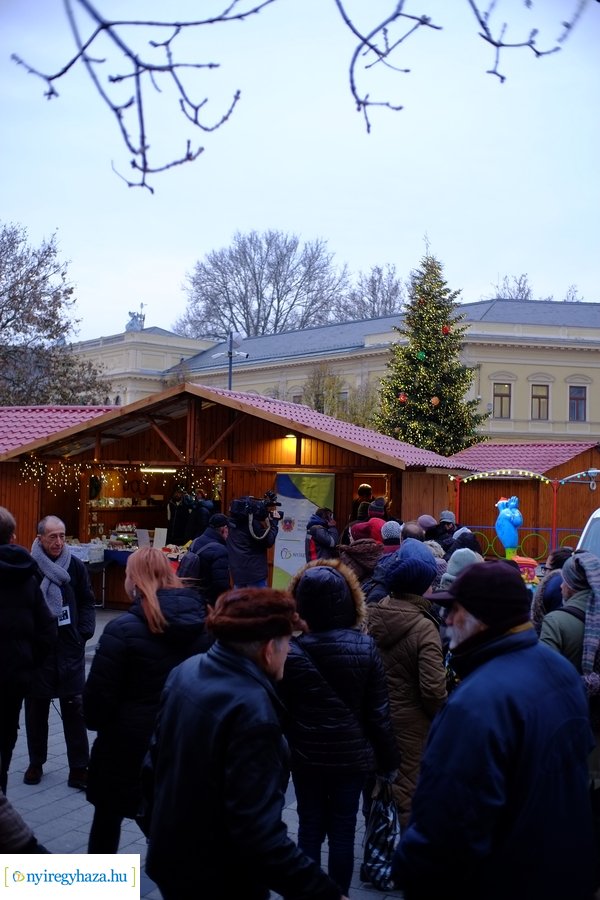 Ingyenes lapcsánka 20231221