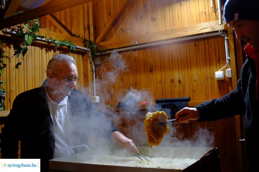 Ingyenes lapcsánka 20231221