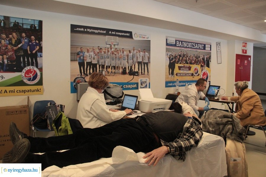 Ingyenes szűrések az Arénában 20230404