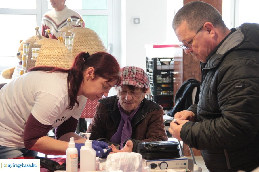 Ingyenes szűrések az Arénában 20230404