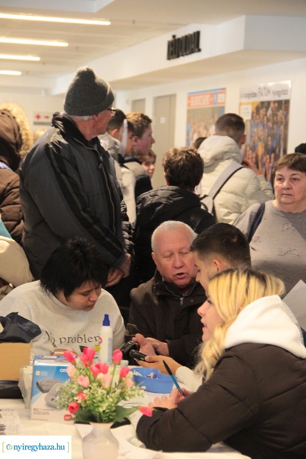 Ingyenes szűrések az Arénában 20230404