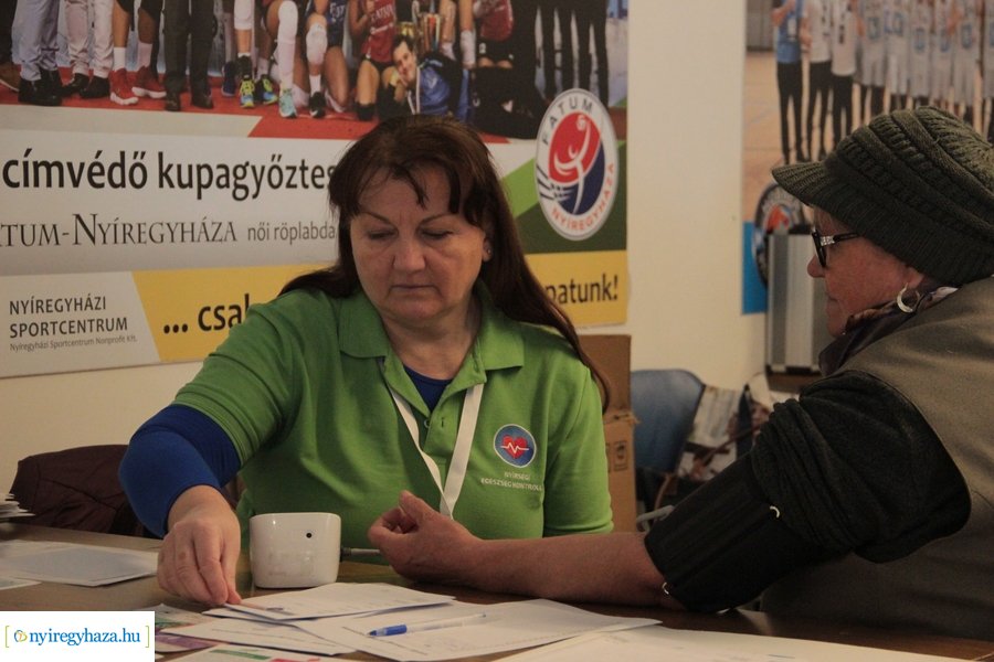 Ingyenes szűrések az Arénában 20230404