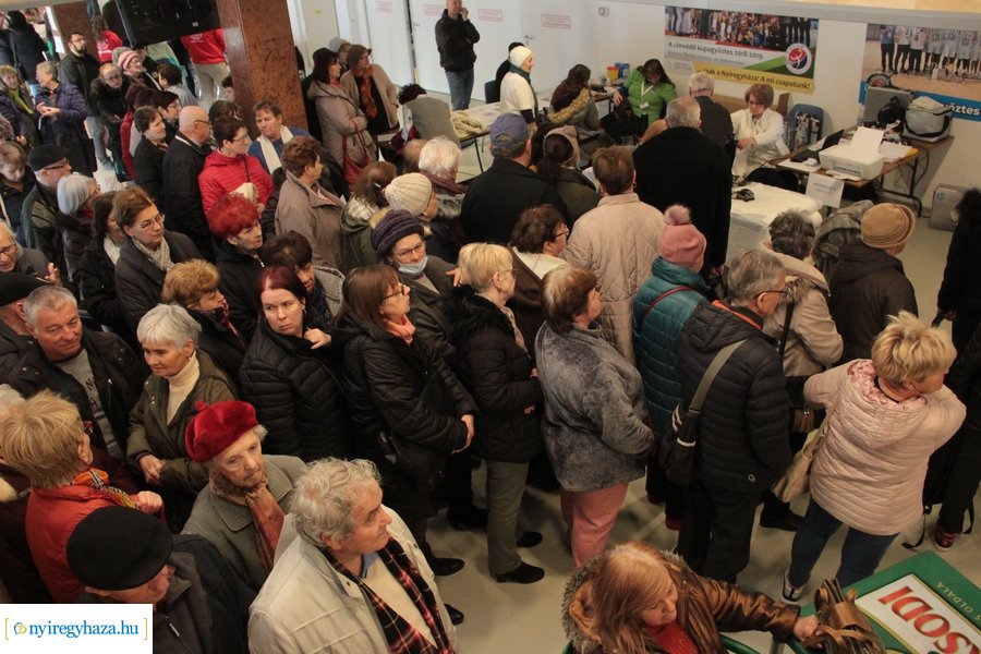 Ingyenes szűrések az Arénában 20230404