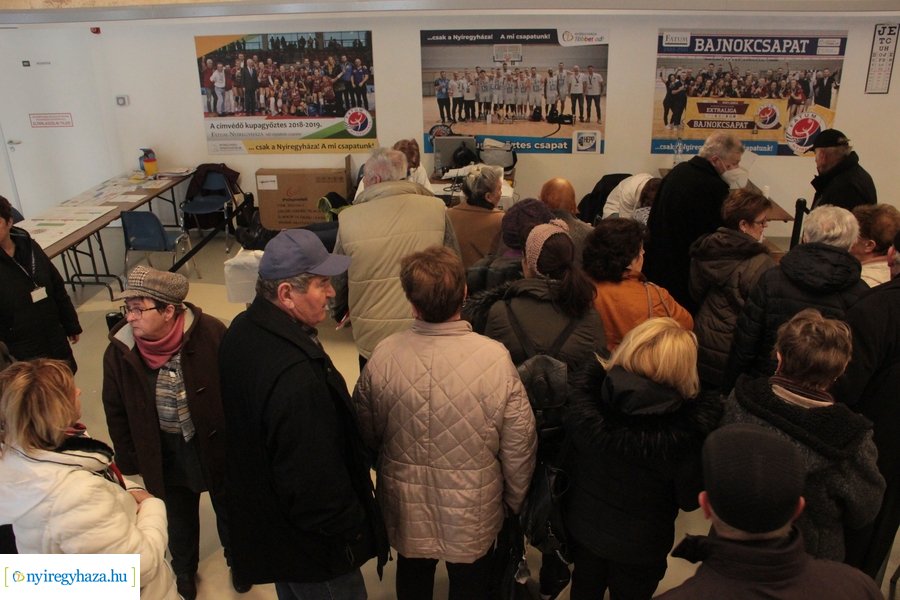 Ingyenes szűrések az Arénában 20230404