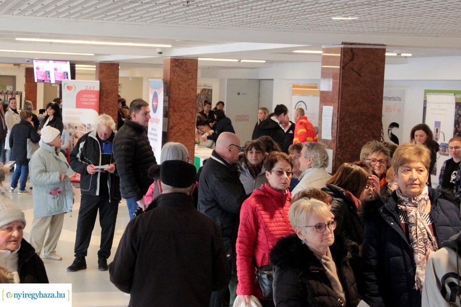 Ingyenes szűrések az Arénában 20230404