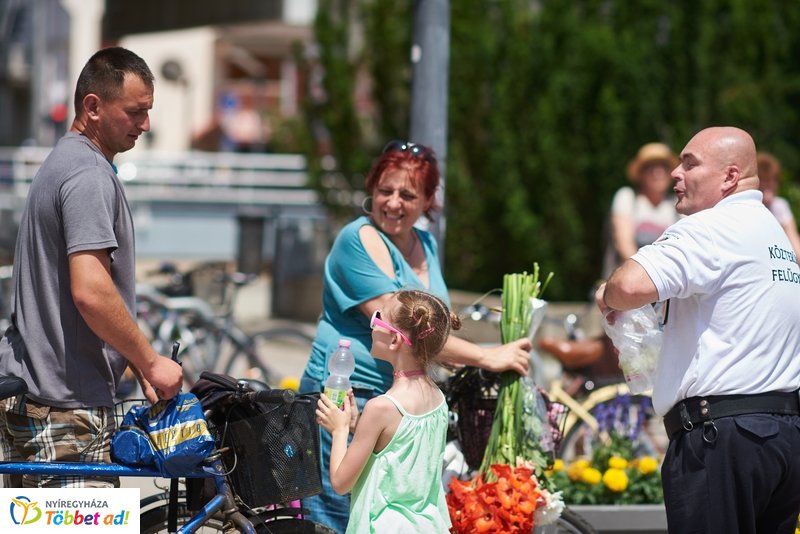Ingyenes vízosztás 20190614
