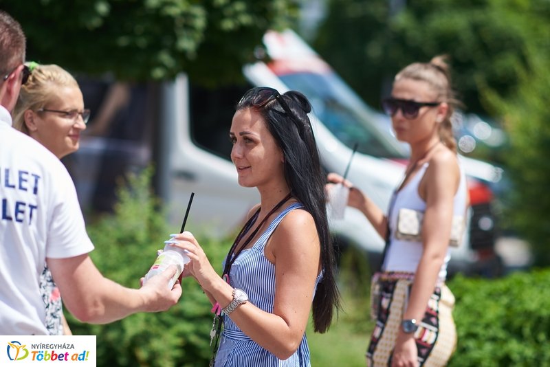 Ingyenes vízosztás 20190614