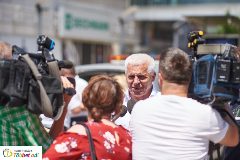 Ingyenes vízosztás 20190614