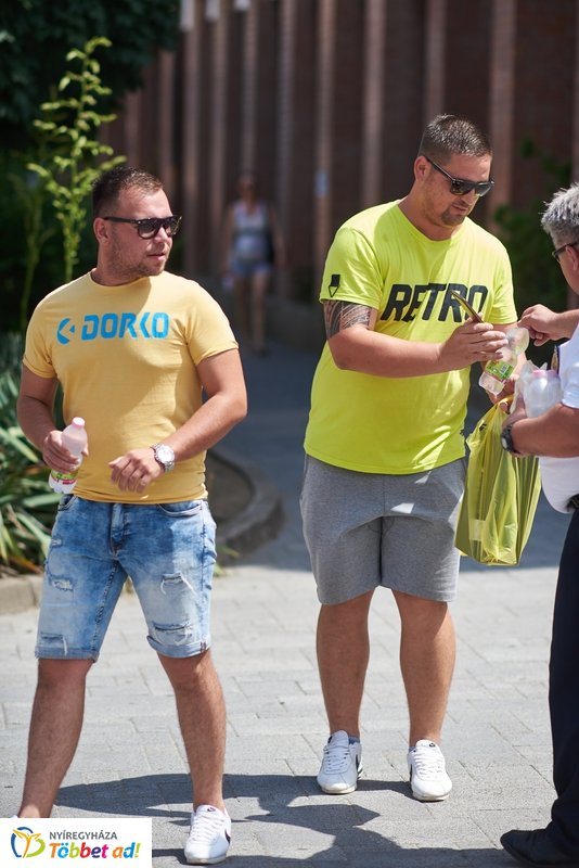 Ingyenes vízosztás 20190614