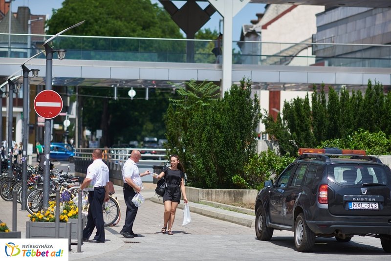 Ingyenes vízosztás 20190614