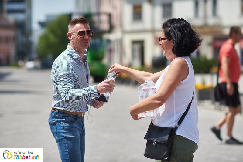 Ingyenes vízosztás 20190614