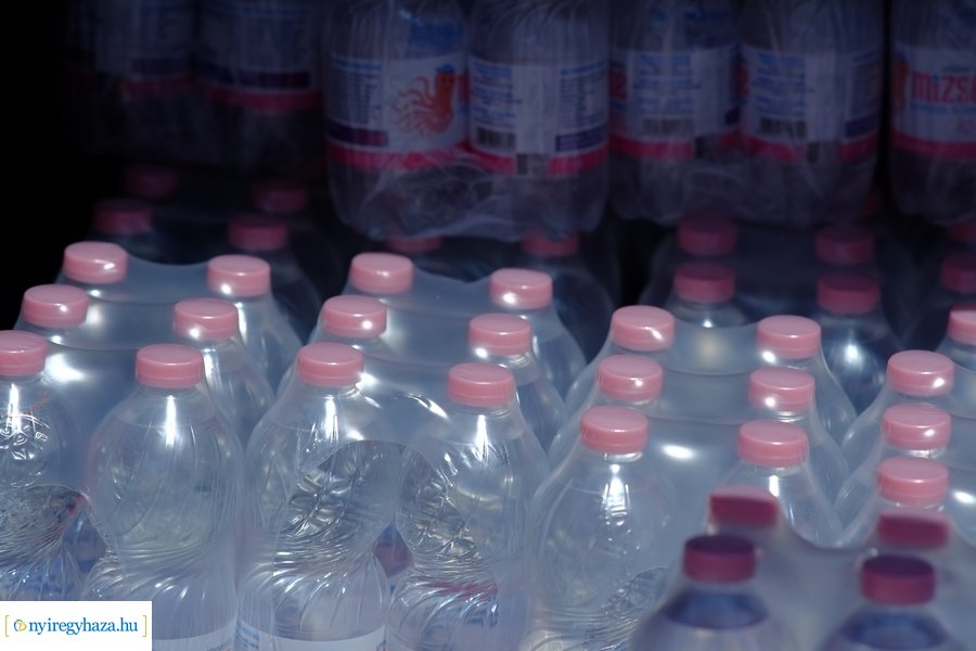 Ingyenes vízosztás 20230718