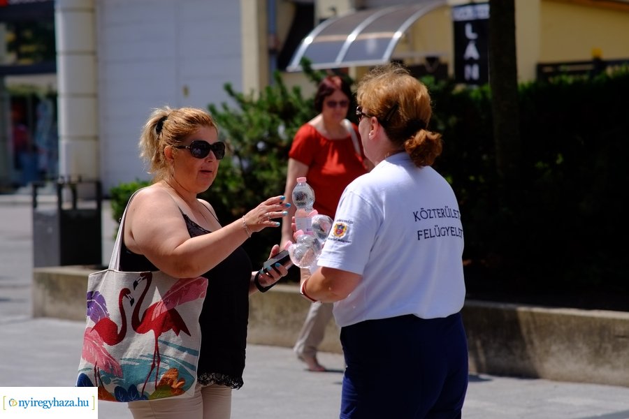 Ingyenes vízosztás 20230718
