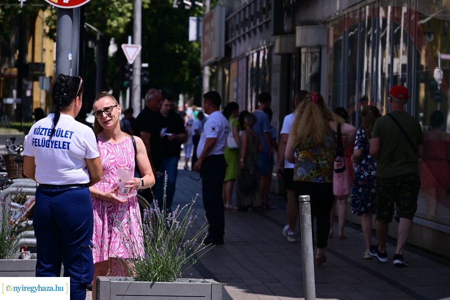 Ingyenes vízosztás 20240711