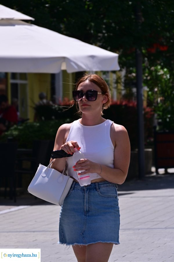 Ingyenes vízosztás 20240711