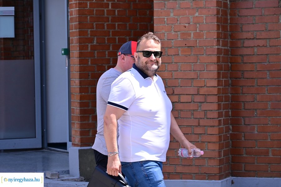 Ingyenes vízosztás 20240711