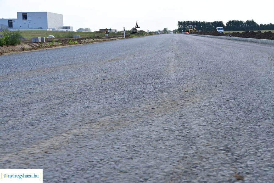 Ipari Park elkészült útszakasza 20240827
