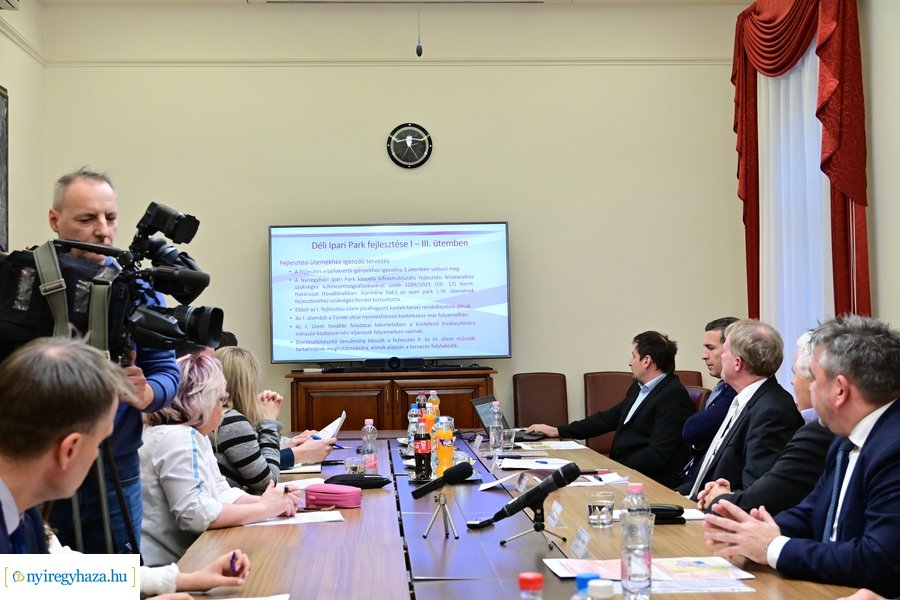 Ipari park tervezési folyamatai - sajtótájékoztató 20240124