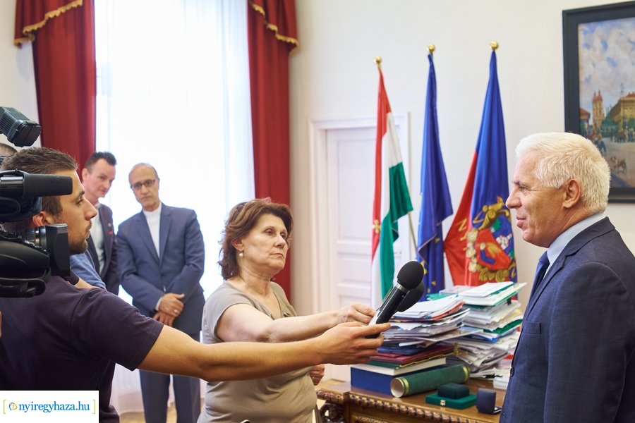 Iráni nagykövet a Városházán