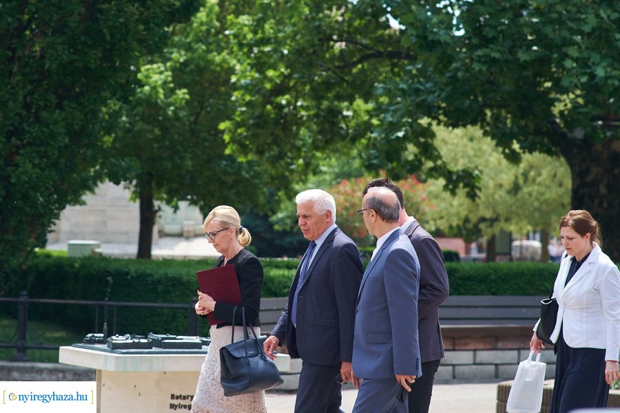 Iráni nagykövet a Városházán