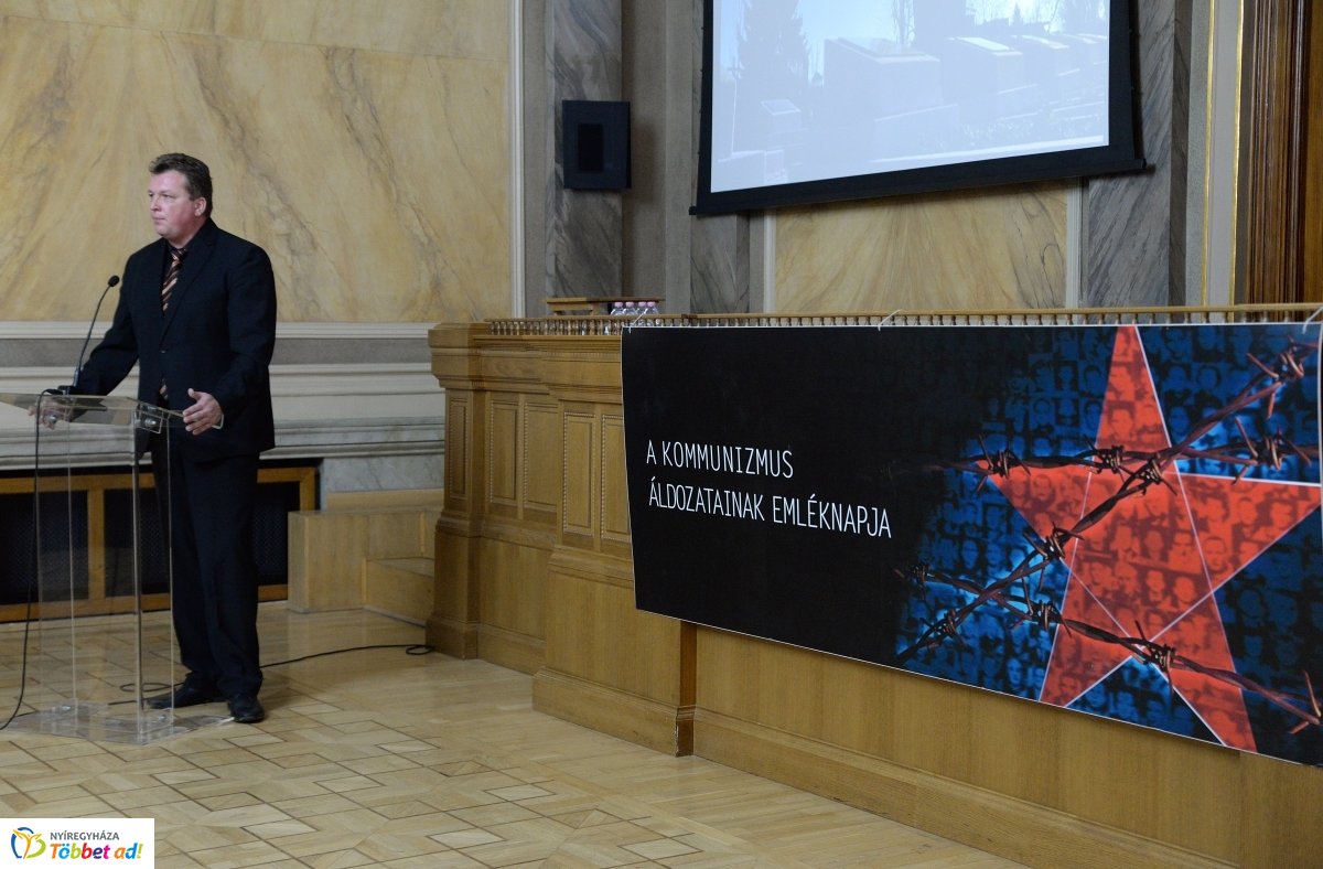 Irodalmi pályázat eredményhirdetése