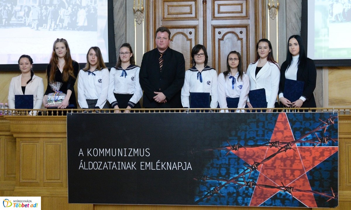 Irodalmi pályázat eredményhirdetése