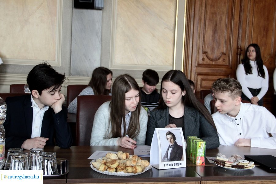 Iskolai vetélkedő a lengyel-magyar barátságról 2023