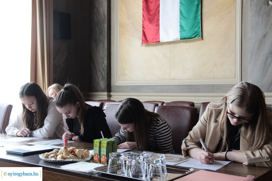 Iskolai vetélkedő a lengyel-magyar barátságról 2023