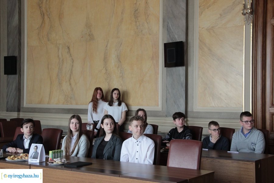 Iskolai vetélkedő a lengyel-magyar barátságról 2023