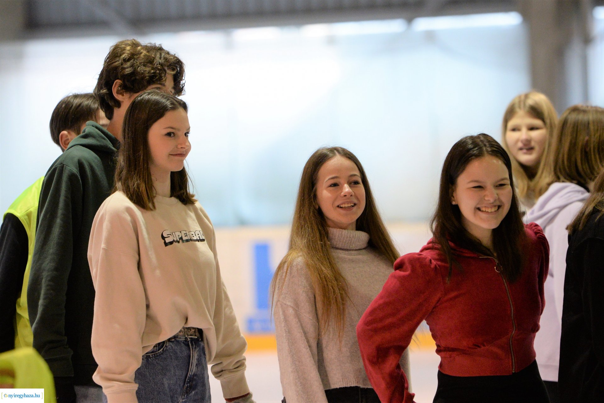 Iskolások jégtusa versenye