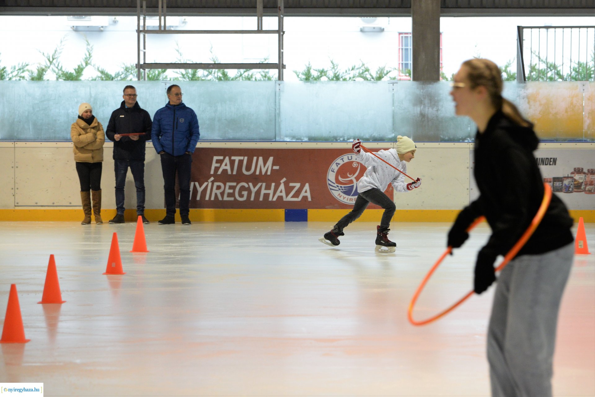 Iskolások jégtusa versenye