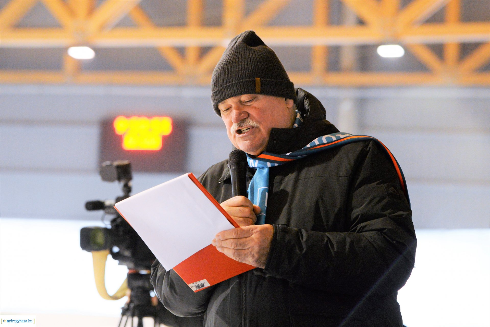 Iskolások jégtusa versenye