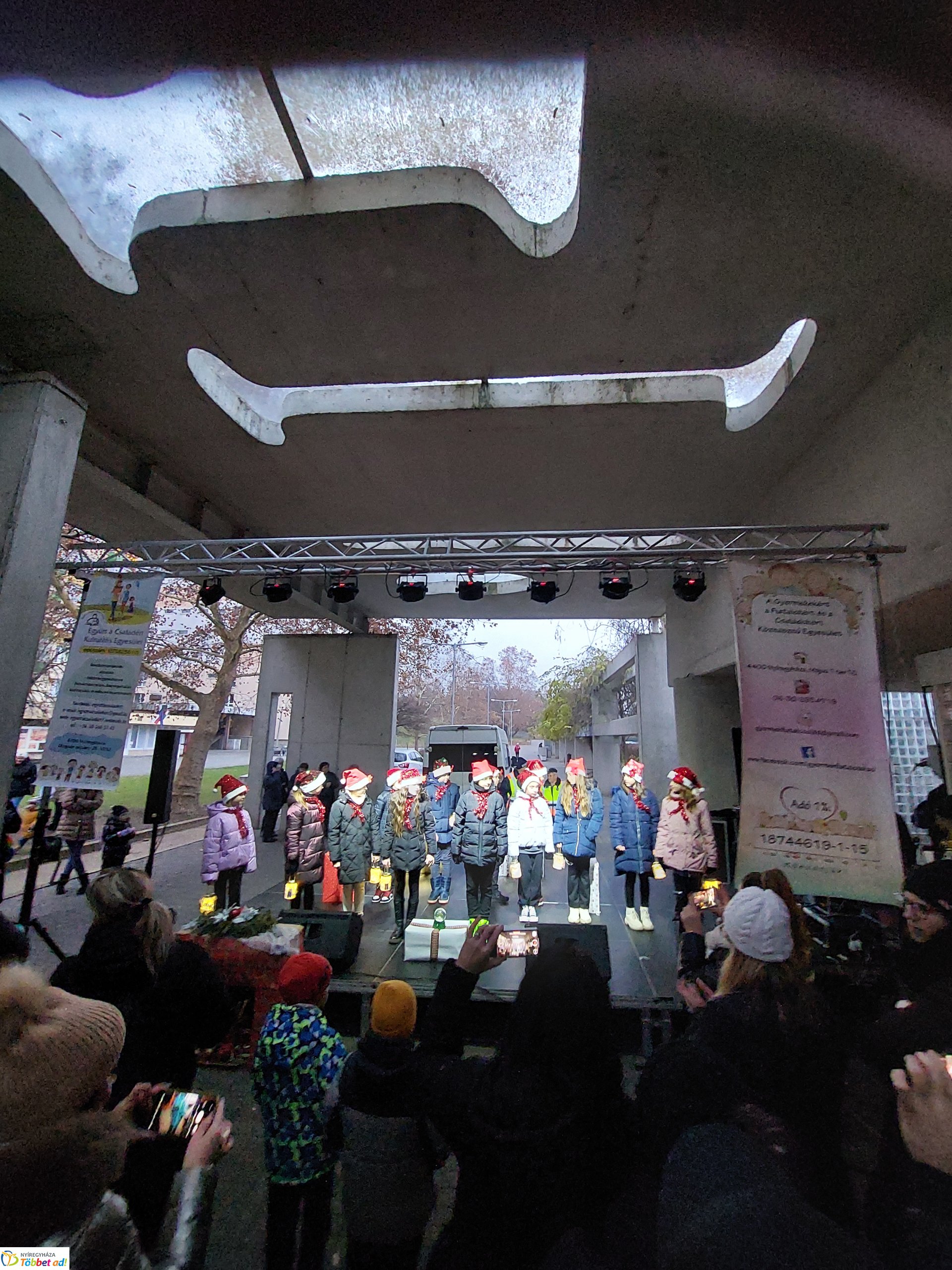 Ismét sokaknak okozott örömöt és hozott feltöltődést a Jósavárosi Advent