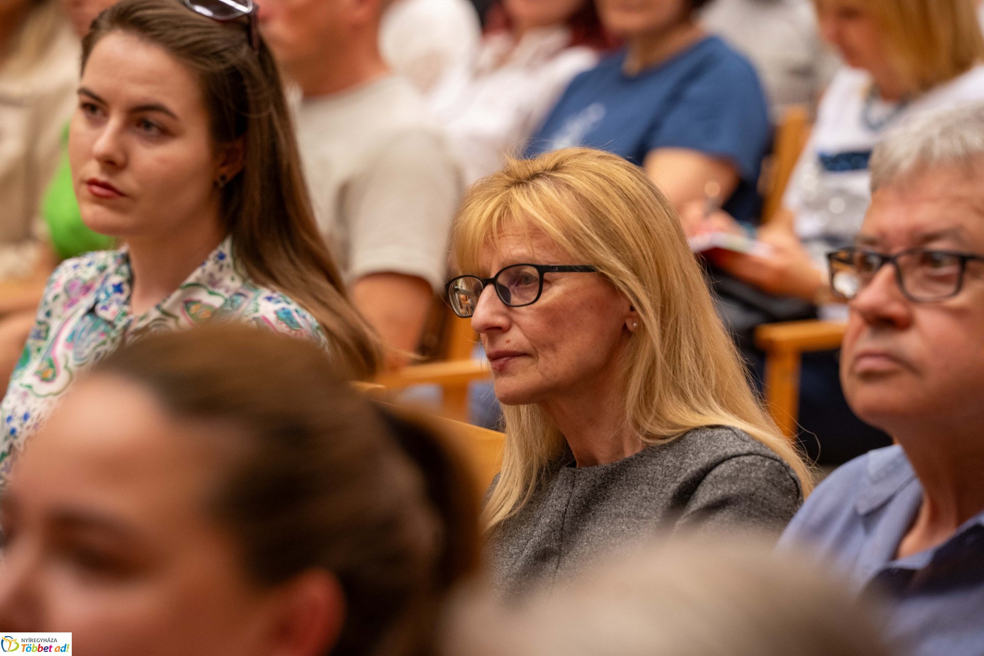 Isten a világhálón