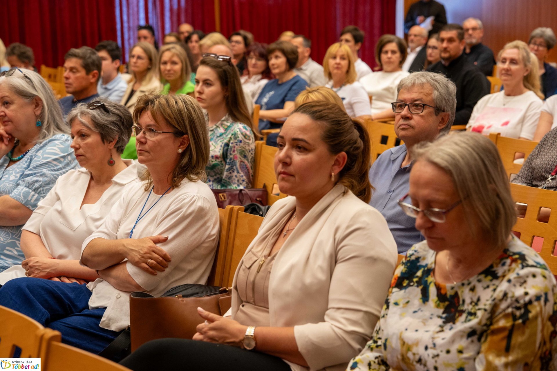 Isten a világhálón