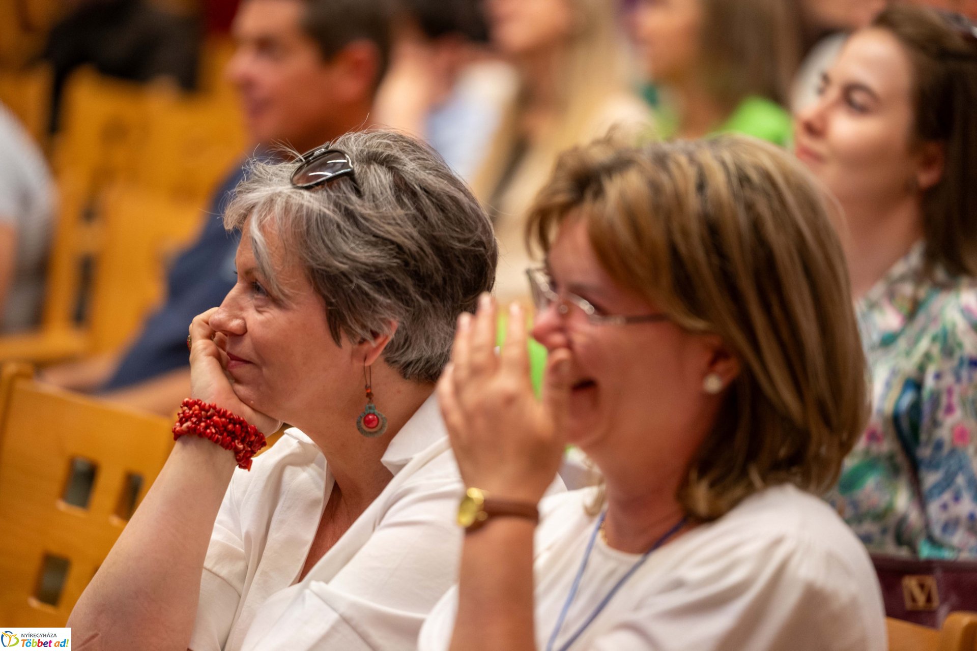 Isten a világhálón