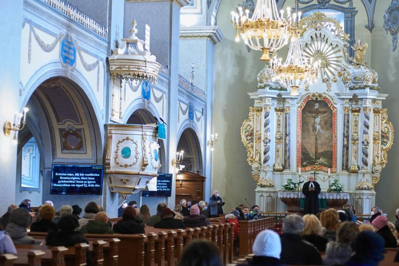 Istentisztelet az evangélikus templomban