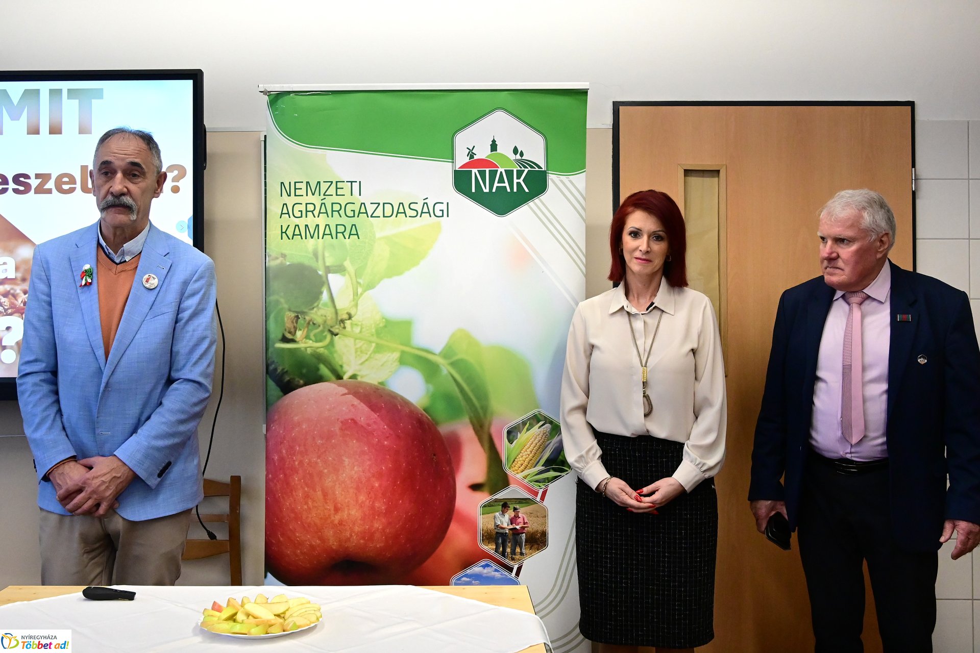 Itthonról-Otthonra - fórum középiskolásoknak az Eötvösben