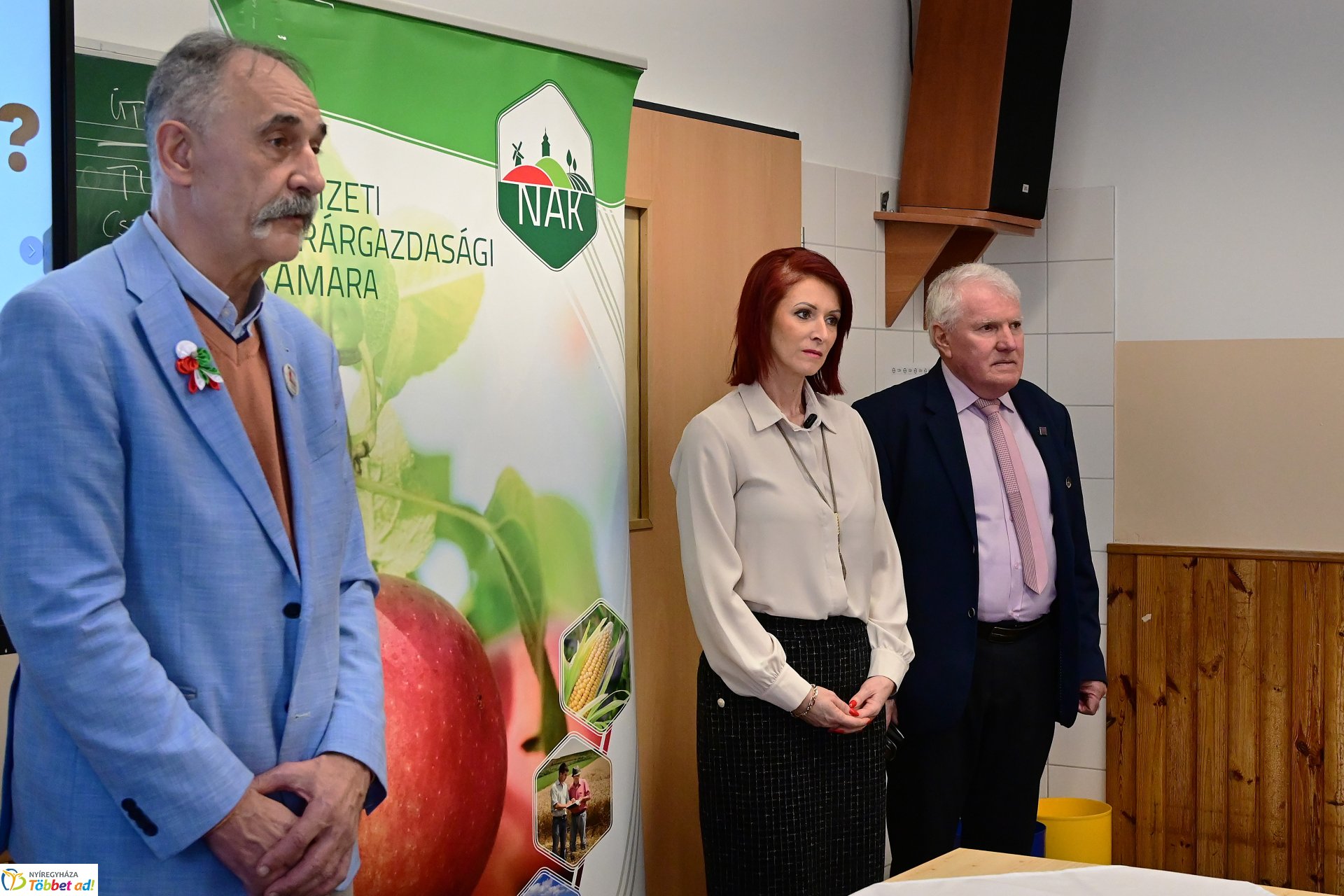 Itthonról-Otthonra - fórum középiskolásoknak az Eötvösben