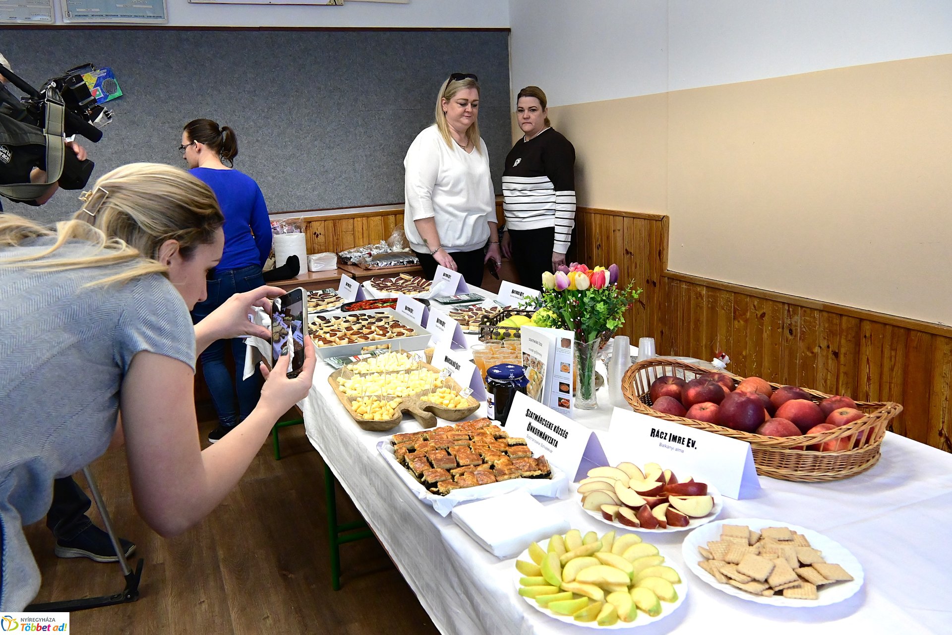 Itthonról-Otthonra - fórum középiskolásoknak az Eötvösben