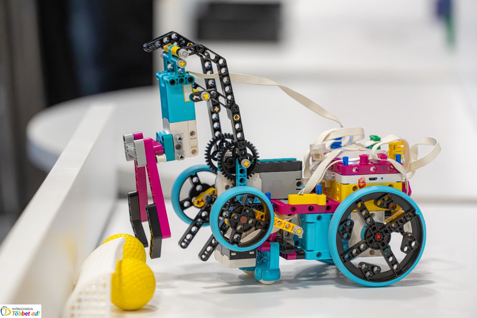 IV. DKC Robotika Verseny a Nyíregyházi Digitális Tudásközpontban