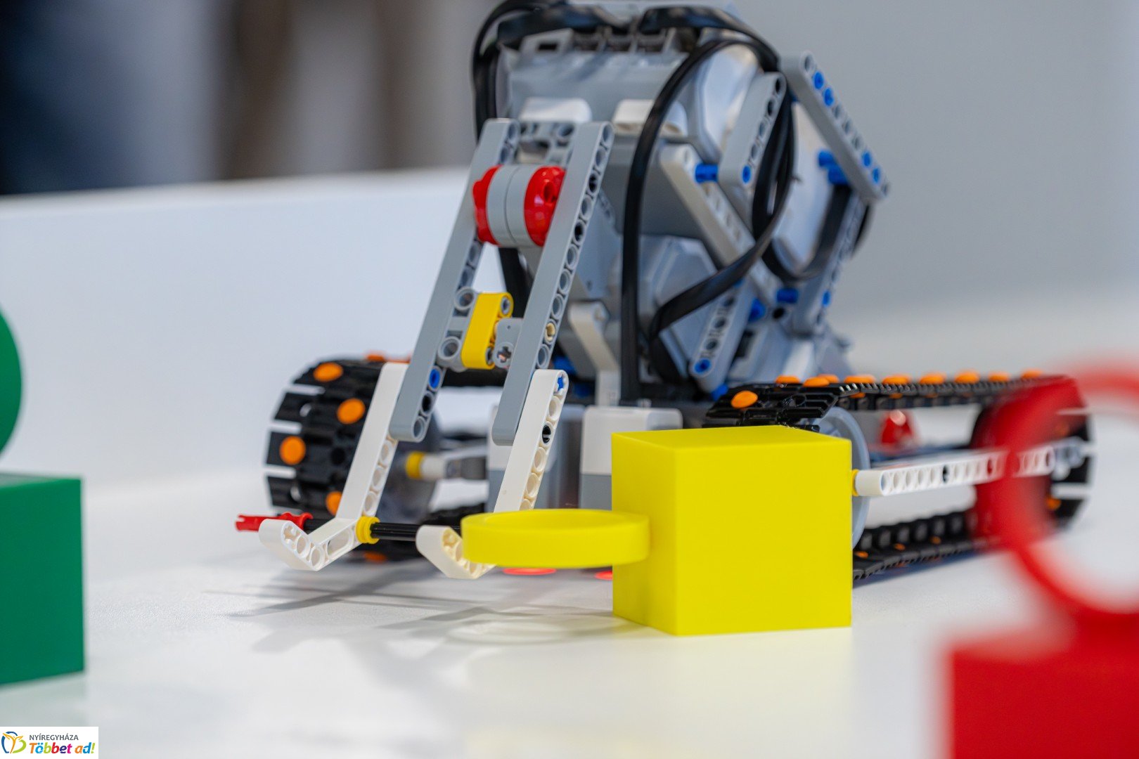 IV. DKC Robotika Verseny a Nyíregyházi Digitális Tudásközpontban