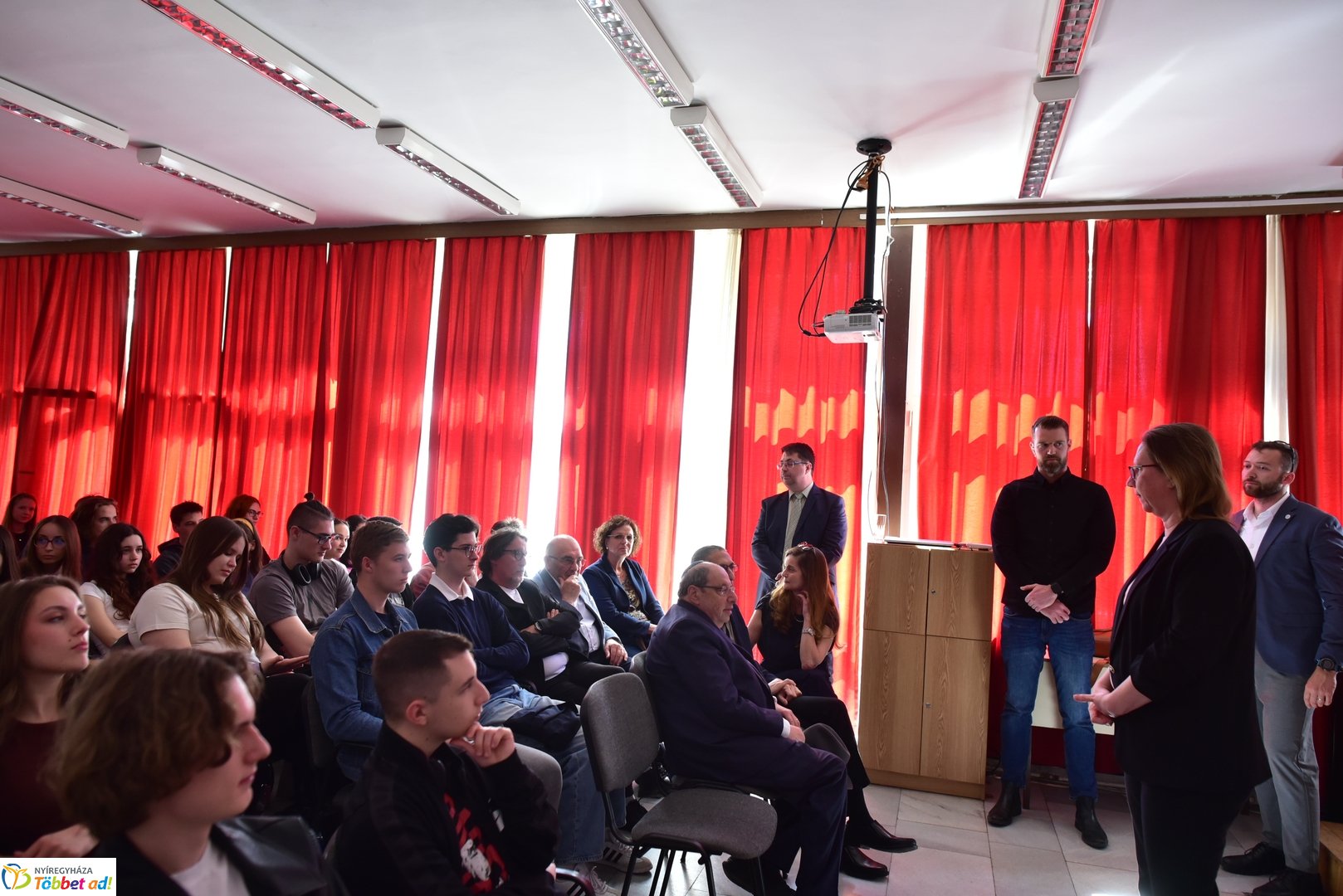Izraeli nagykövet előadása a Zrínyi Ilona gimnáziumban - 2026