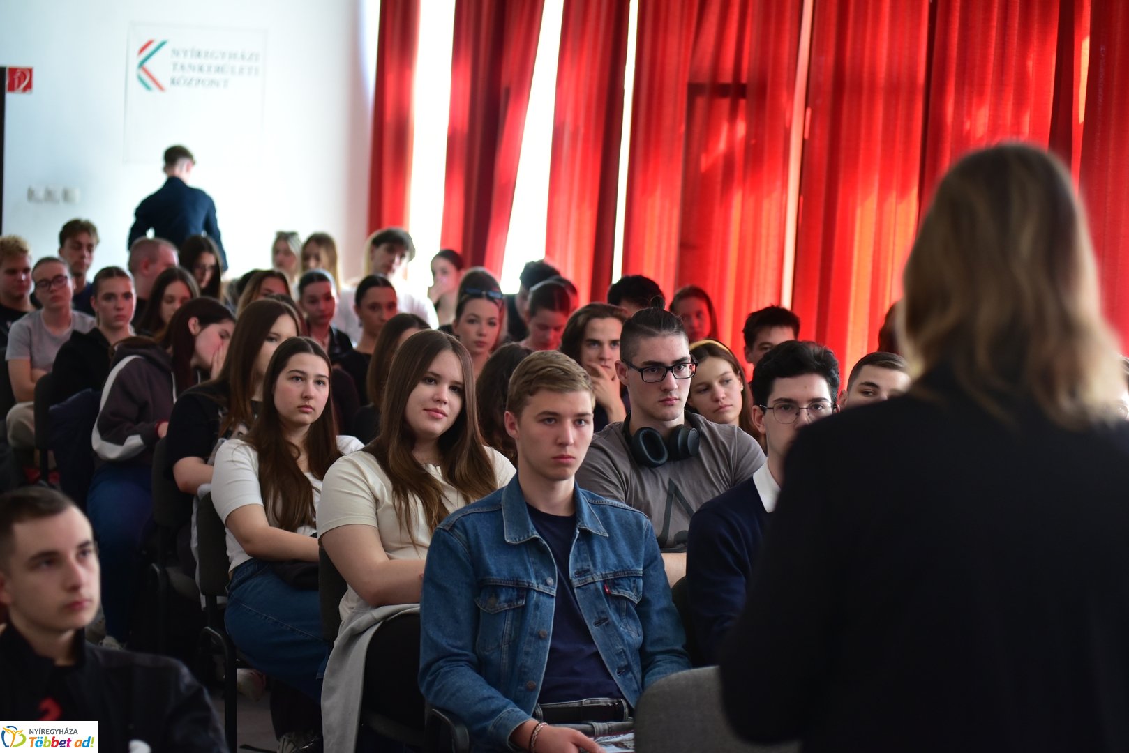 Izraeli nagykövet előadása a Zrínyi Ilona gimnáziumban - 2026