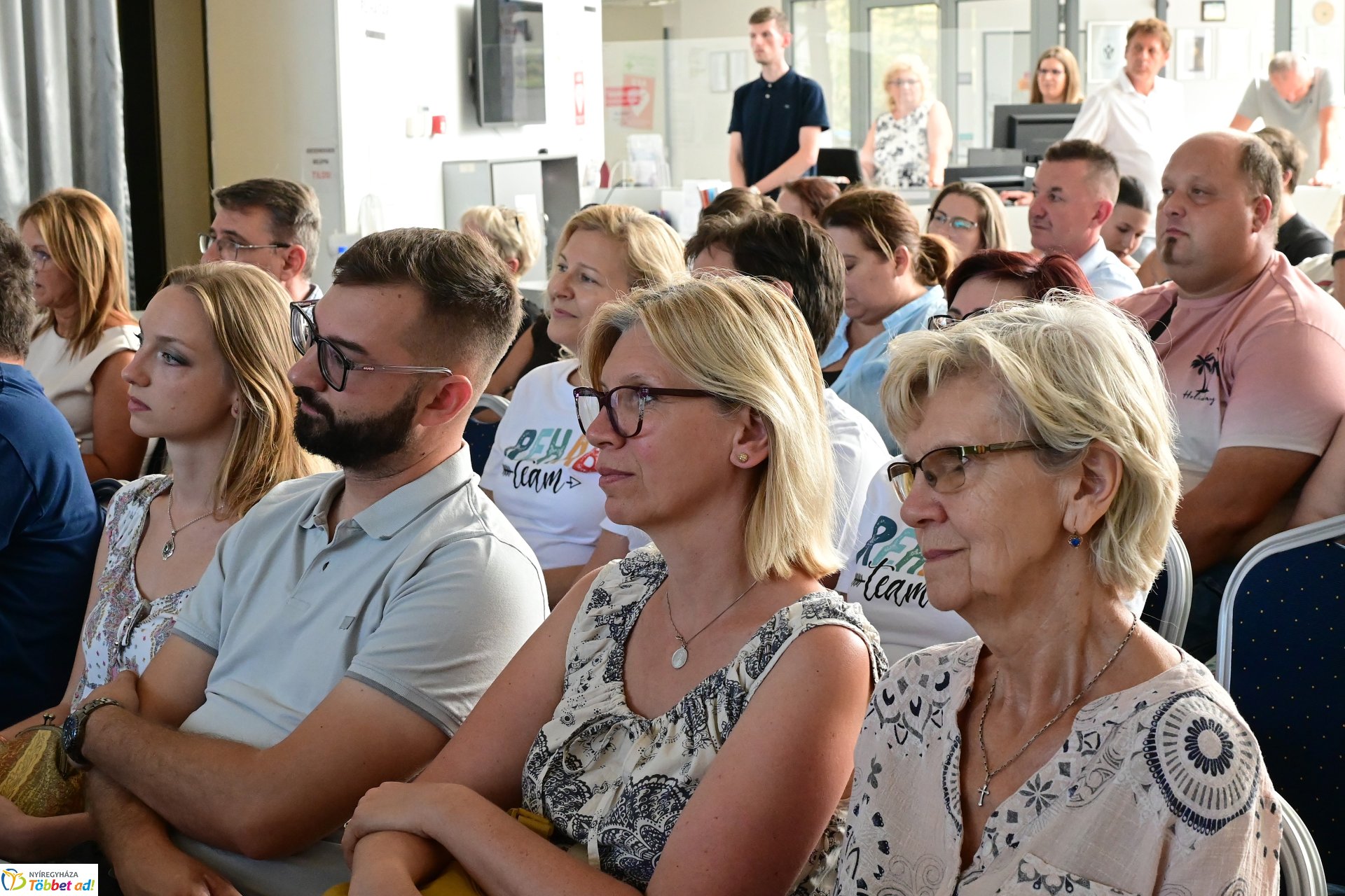 Jakab-Abonyi Vivien kiállításmegnyitója a VMKK-ban