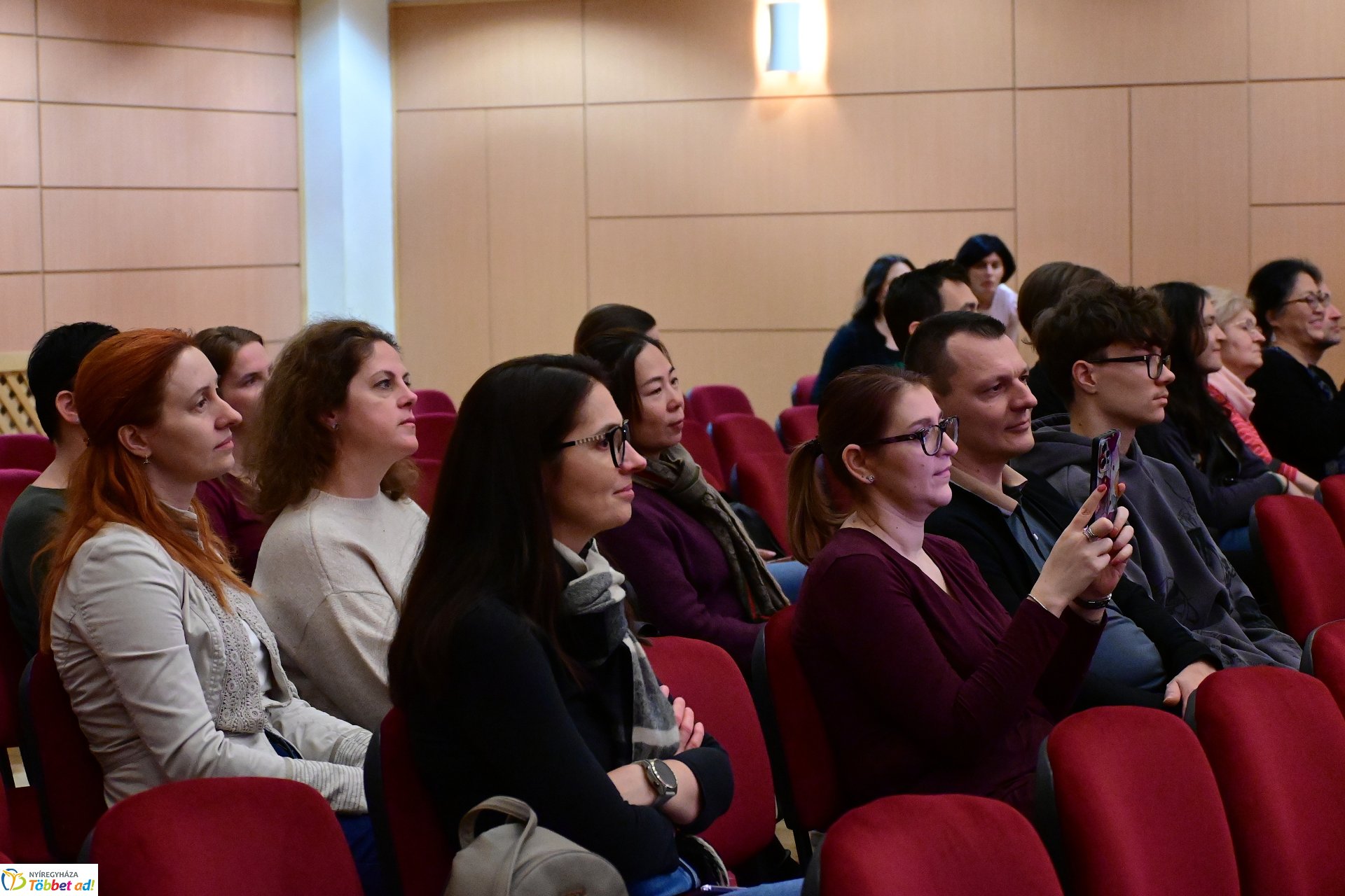 Japán nagykövet látogatása a Cantemus Kórusnál