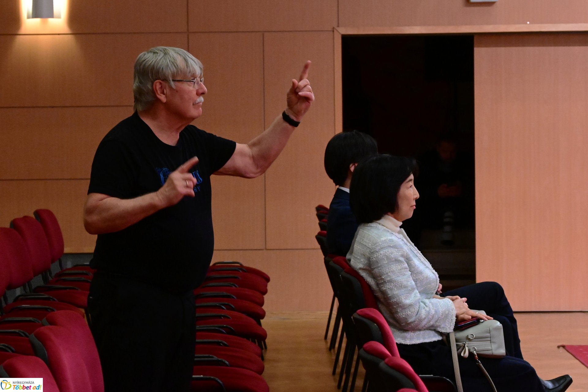 Japán nagykövet látogatása a Cantemus Kórusnál