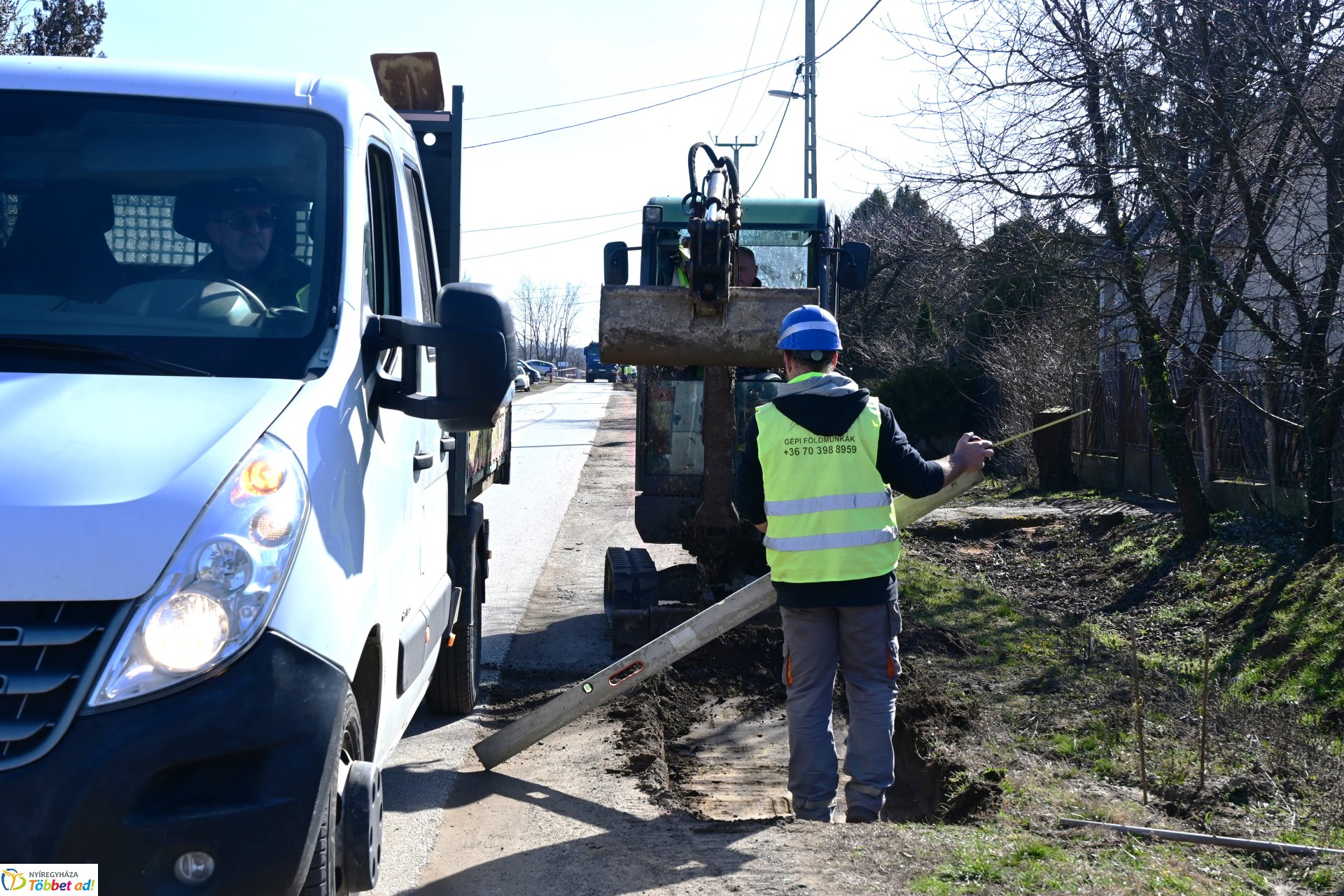 Járdaépítés a Hosszúháti úton