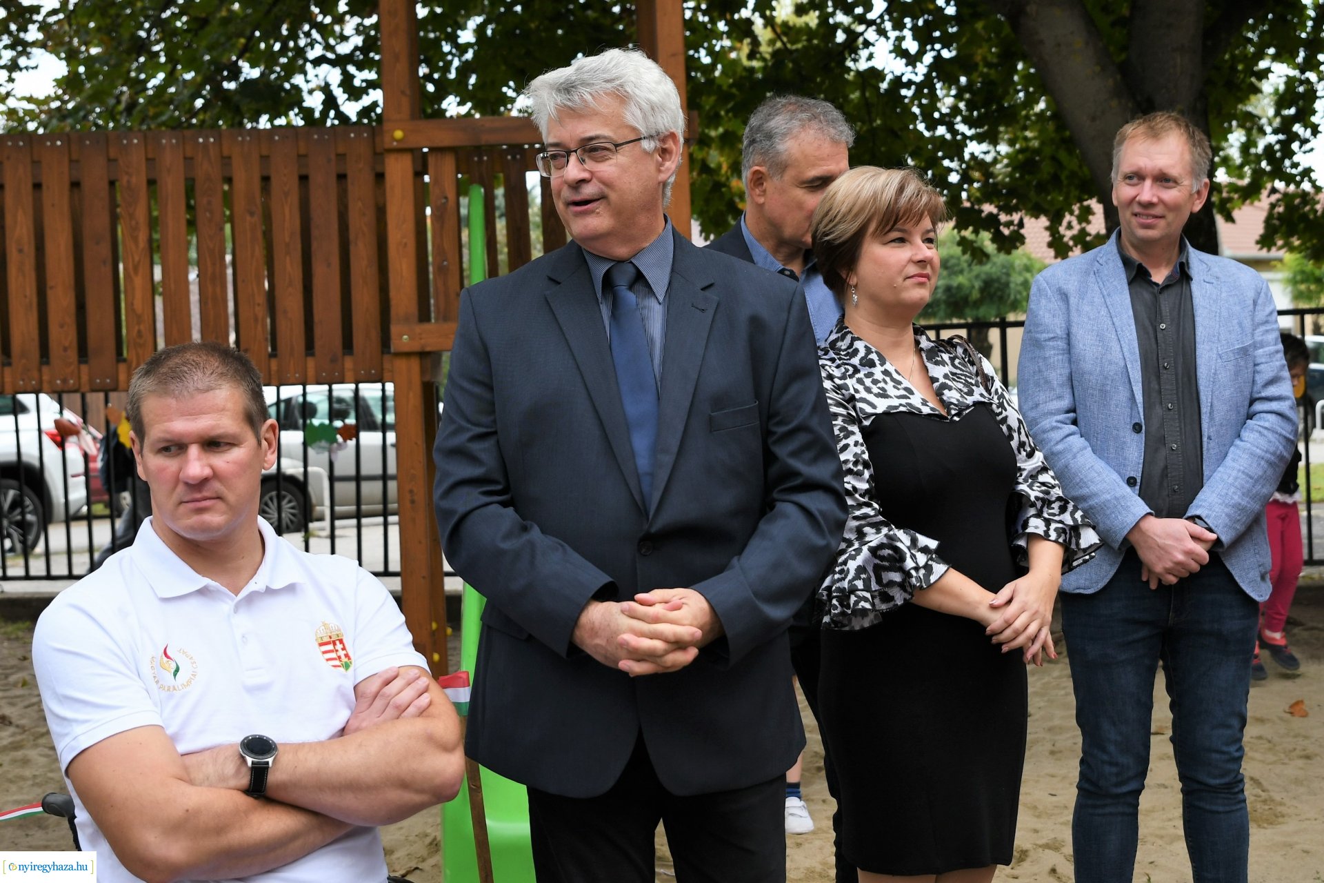 Játszótér avatás a Móricz Zsigmond Általános Iskolában