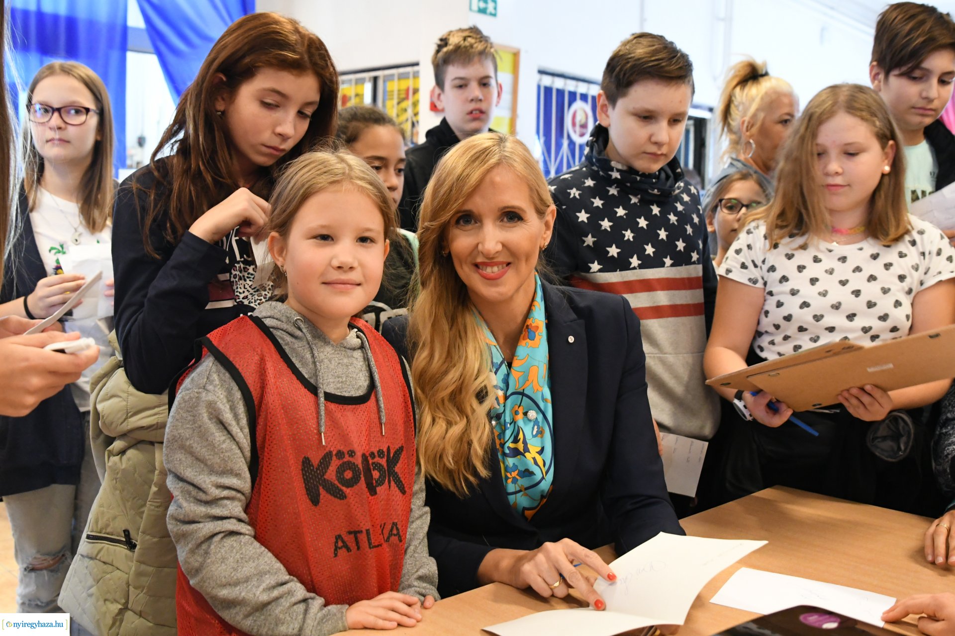 Játszótér avatás a Móricz Zsigmond Általános Iskolában